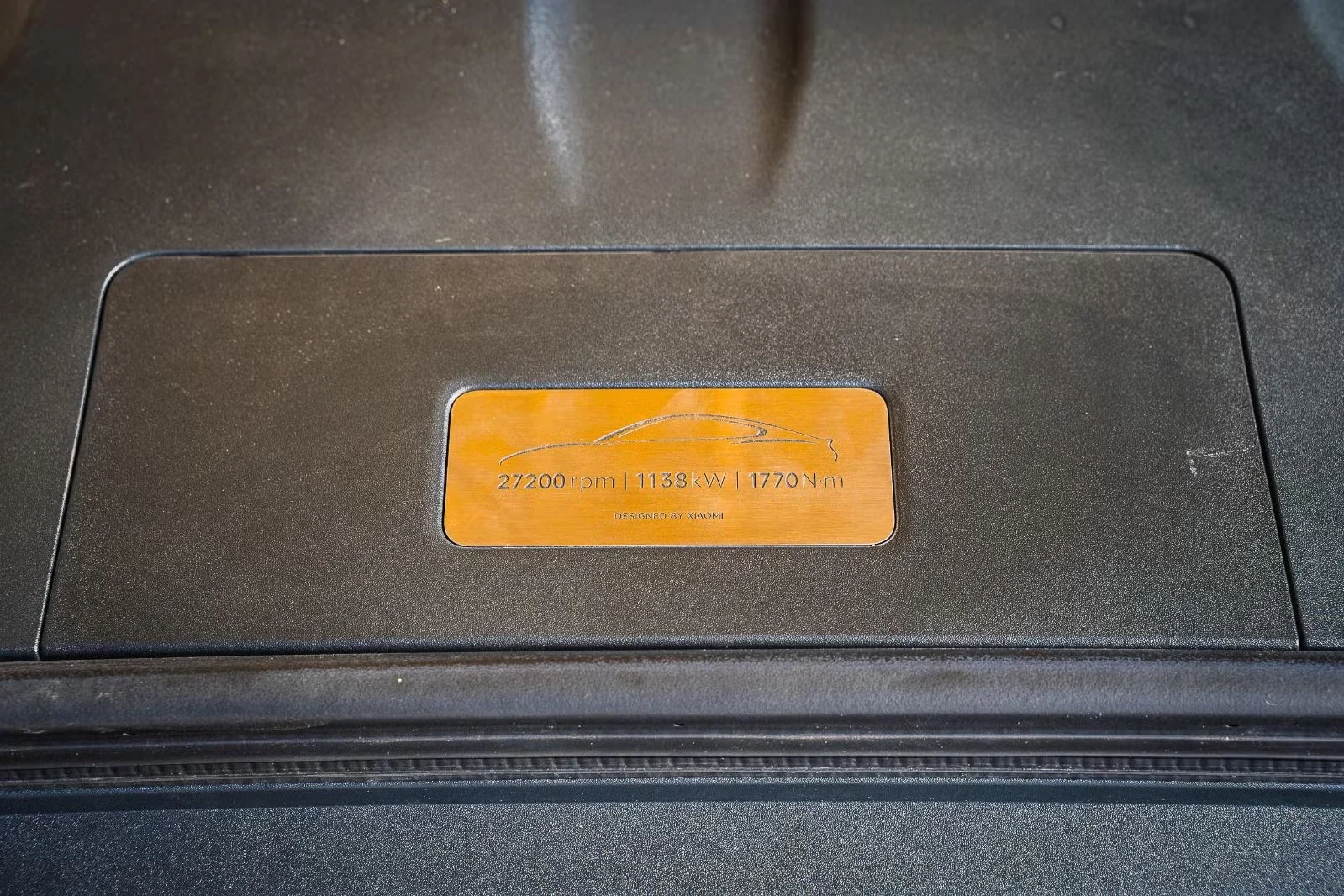 Xiaomi SU7 Ultra, electric supercar, luxury EV, German car market, high performance electric car, hypercar price, CATL battery, racing package 12