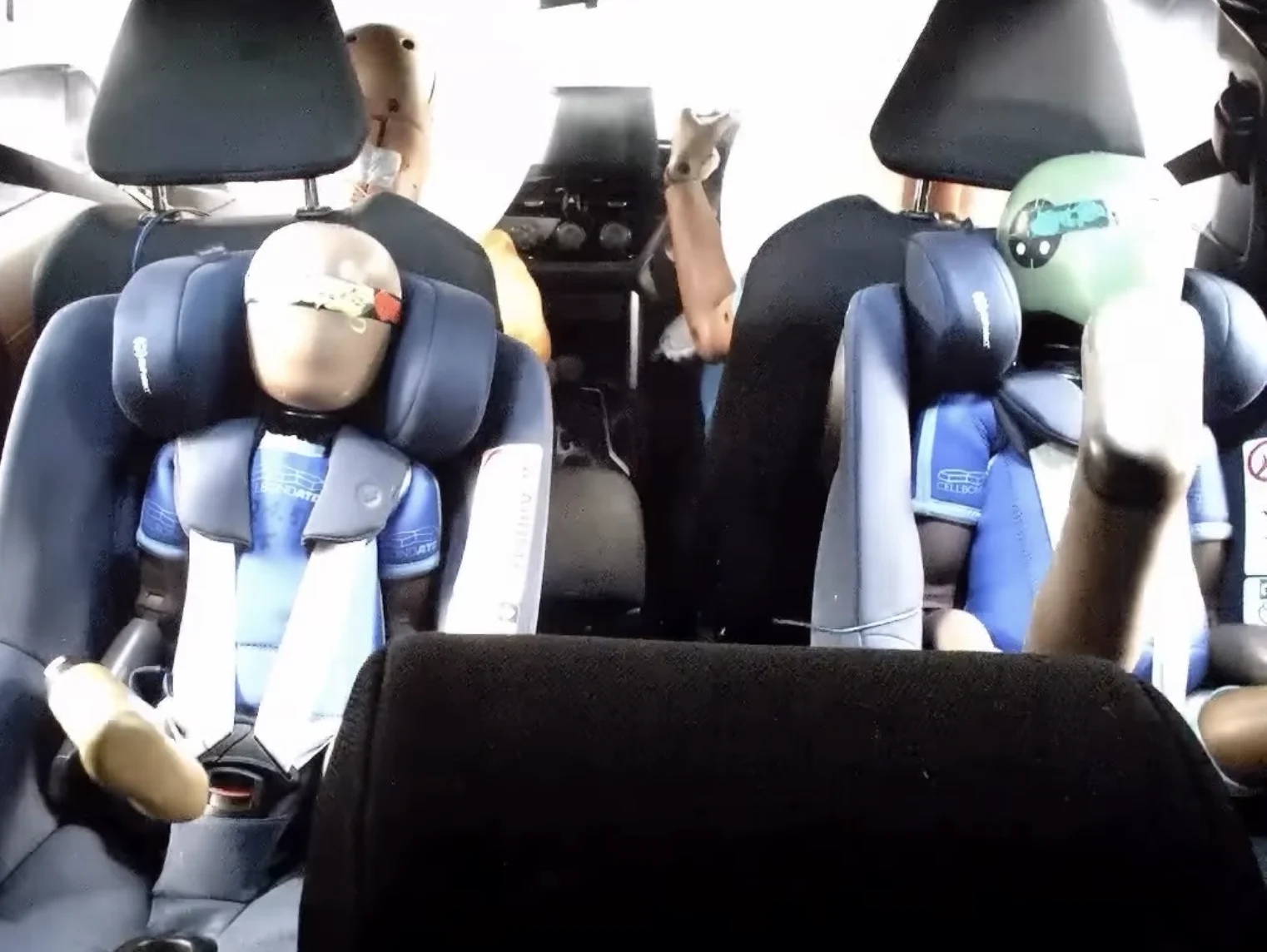 Toyota Corolla Cross, safety rating, Global NCAP, side curtain airbags, Africa car safety, vehicle safety standards, car crash test 4