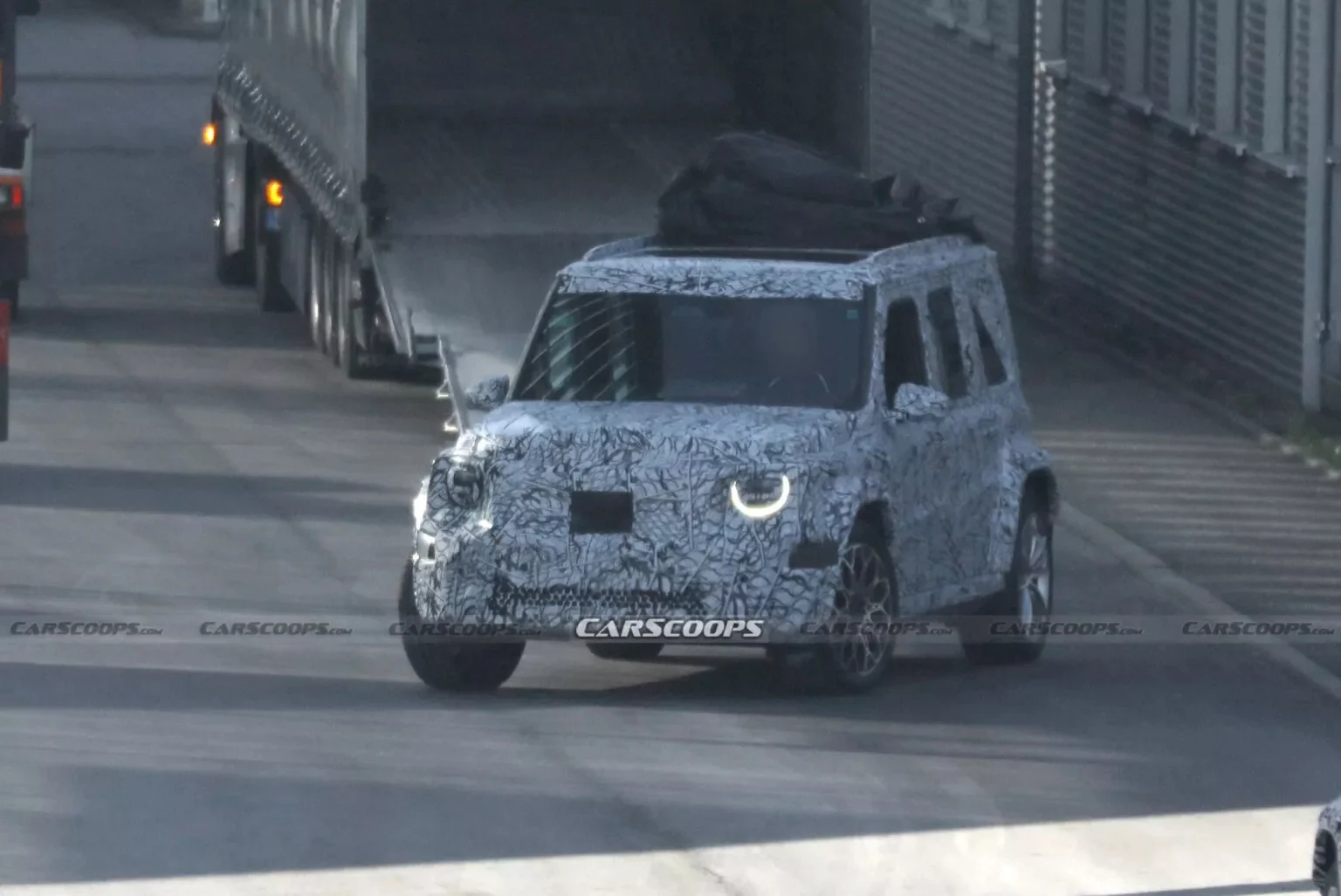Mercedes-Benz mini G-Class, compact G-Class SUV, Mercedes G-Class off-road, hybrid SUV, electric G-Class, Mercedes-Benz G-Class news, luxury compact SUV 4