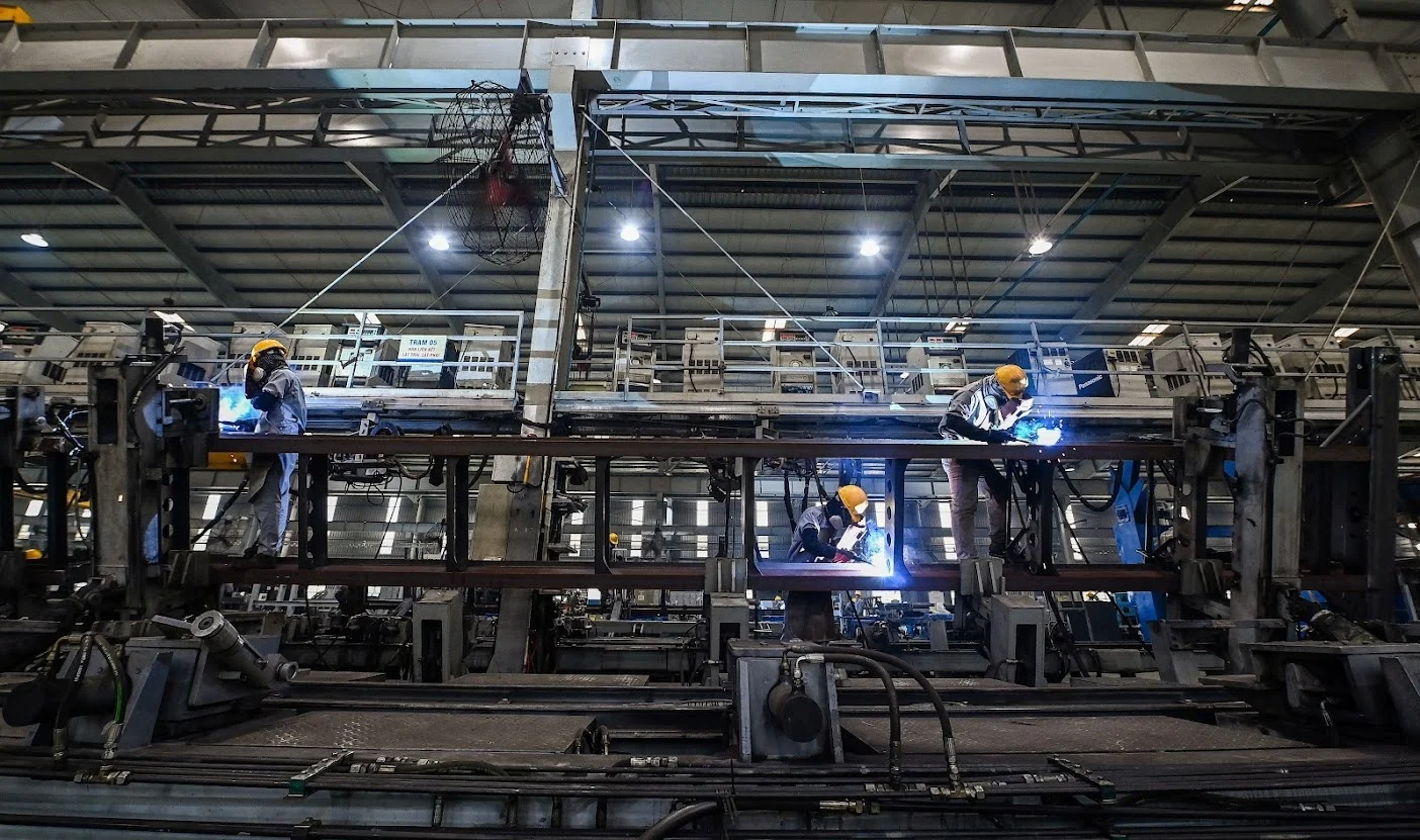 Vietnam car market, Thaco domestic car, Vietnamese automotive industry, local car brand, car tariffs Vietnam, EV market Vietnam, automotive competition 11