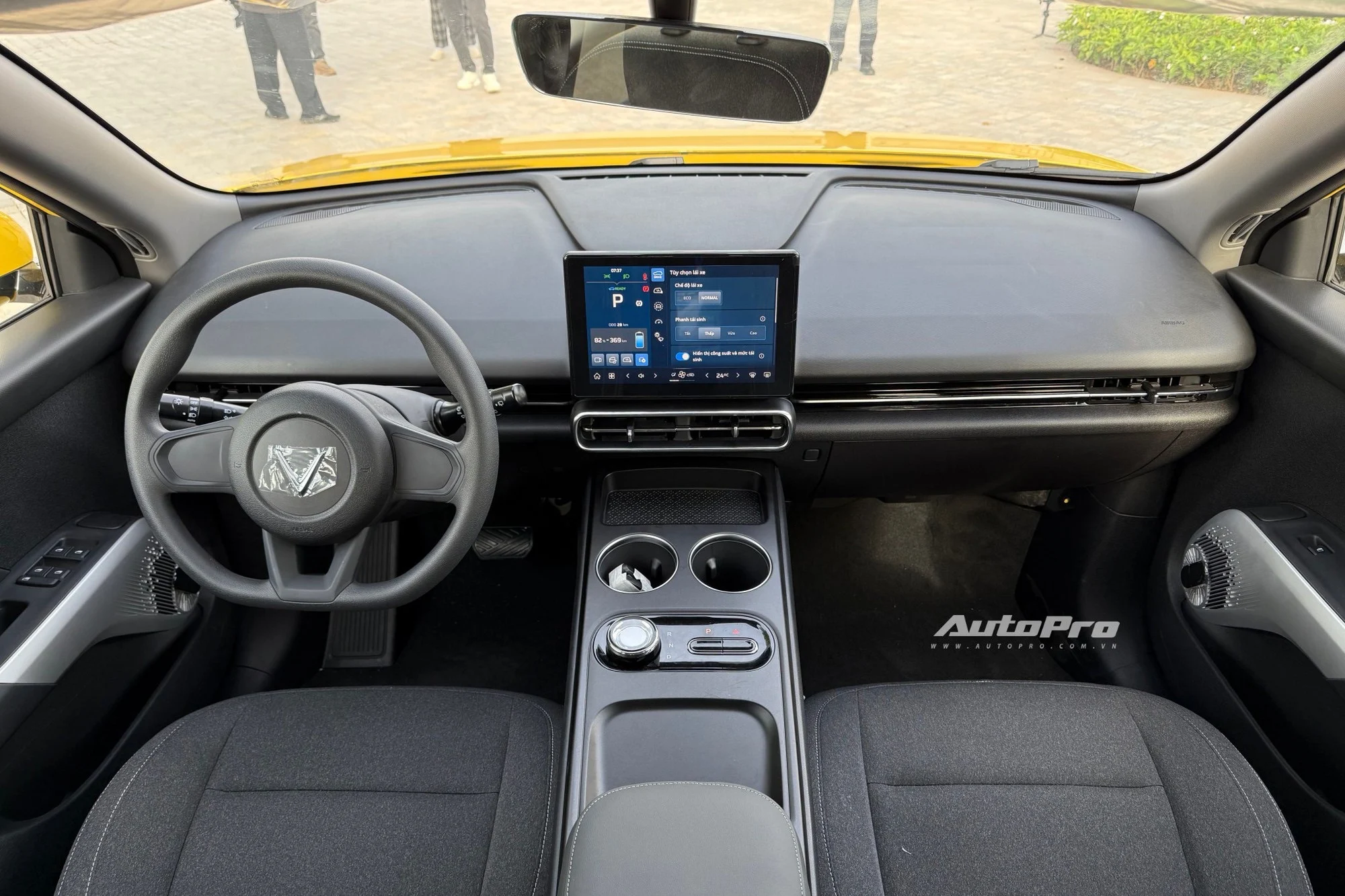 VinFast Limo Green, electric MPV, India EV launch, ADAS, 7‑seater electric vehicle, VinFast India, electric vehicle market India 4