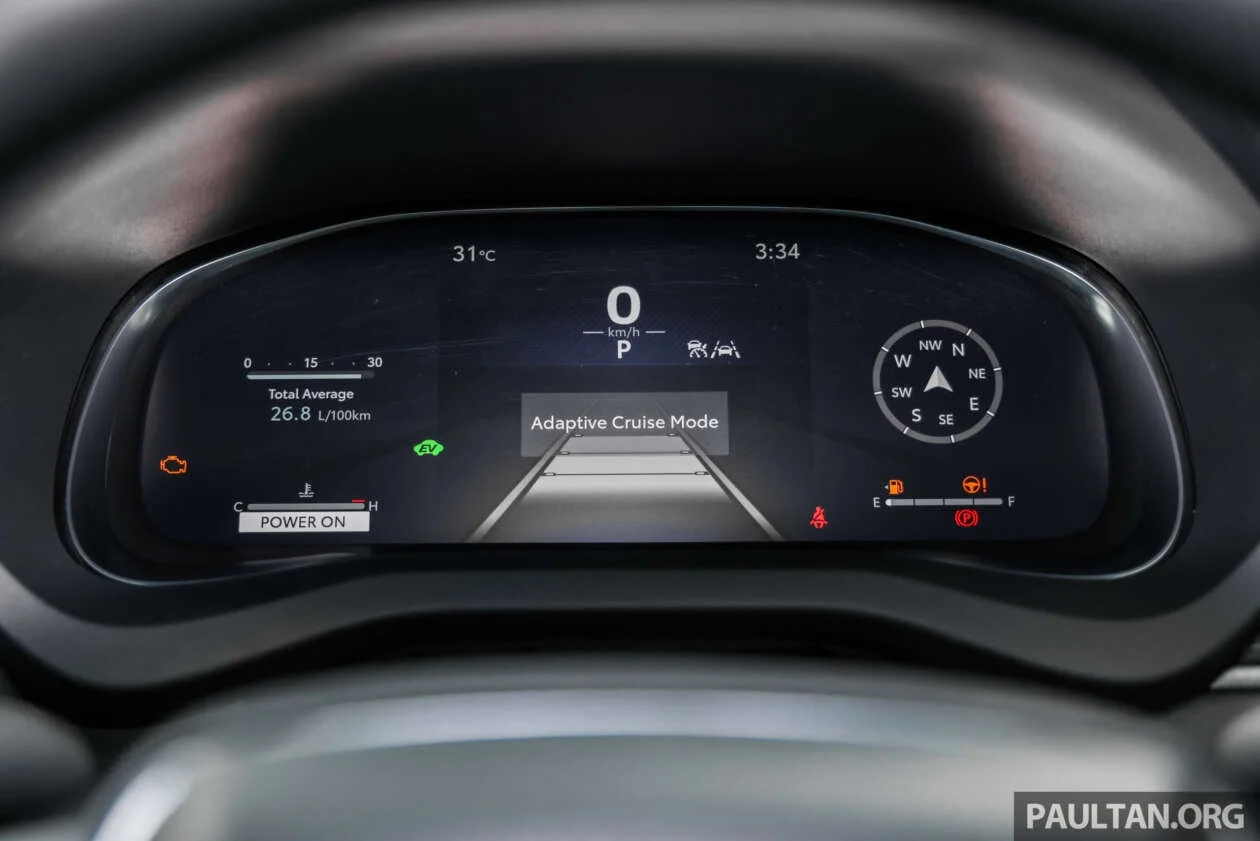 Toyota Venza, Toyota Venza hybrid, Malaysia car launch, ADAS, premium SUV, 2.5L hybrid, car price Vietnam, infotainment screen controversy 10