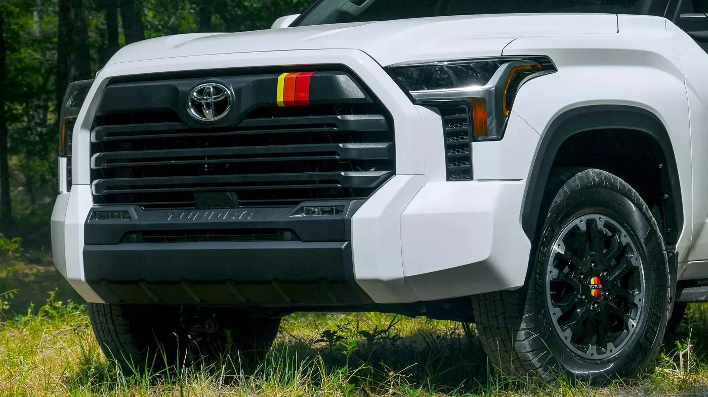 Toyota Tundra, off-road truck, Ford F-150 Raptor, hybrid pickup, TRD Hammer, performance trucks, Ram 1500 TRX 2