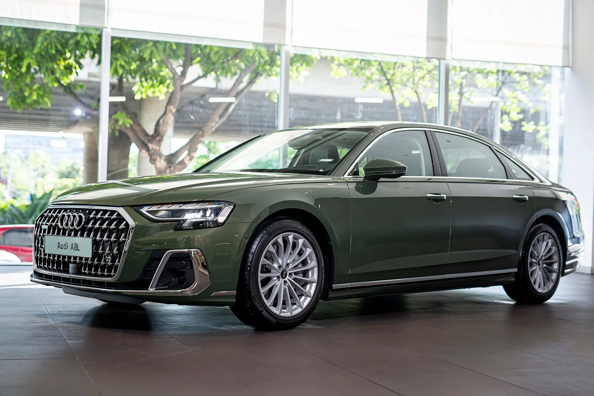 Audi A8, luxury sedan, car discontinuation, German auto market, Audi A8 news, luxury car sales, Euro 7 emissions 5