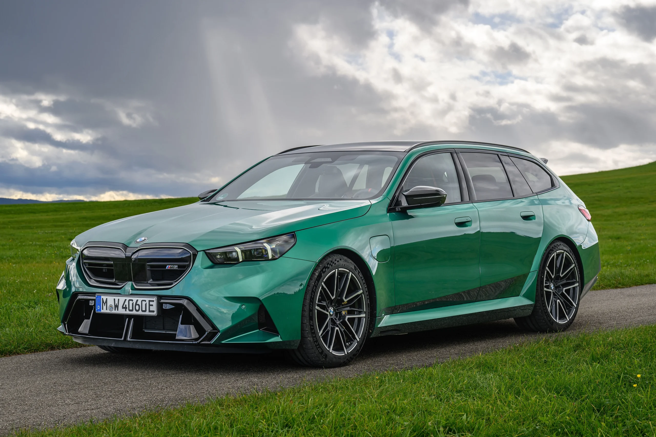 Audi RS5 PHEV, high performance cars, vehicle weight, Euro 7 emissions, automotive electrification, performance wagons, luxury performance 5