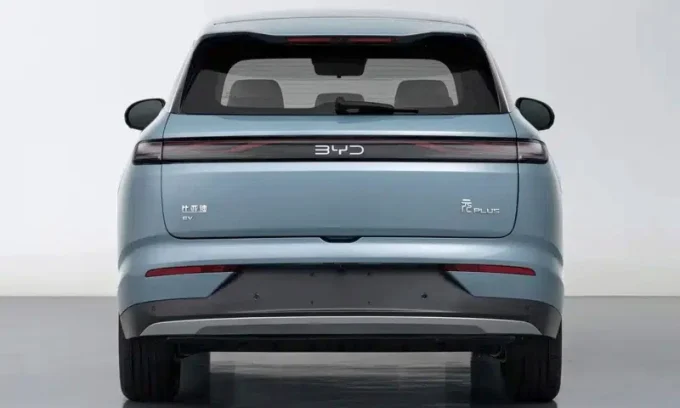 BYD Atto 3, 2026 model, electric SUV, rear-wheel drive, LFP battery, Chinese EV, automotive news, EV facelift 3