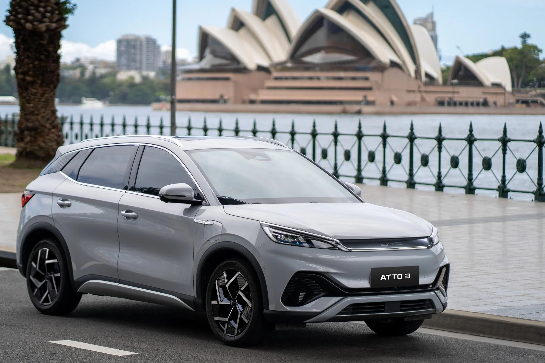 Chinese car imports, US auto industry, Trump administration, national security, automotive trade policy, foreign vehicle ban, US-China auto relations 2