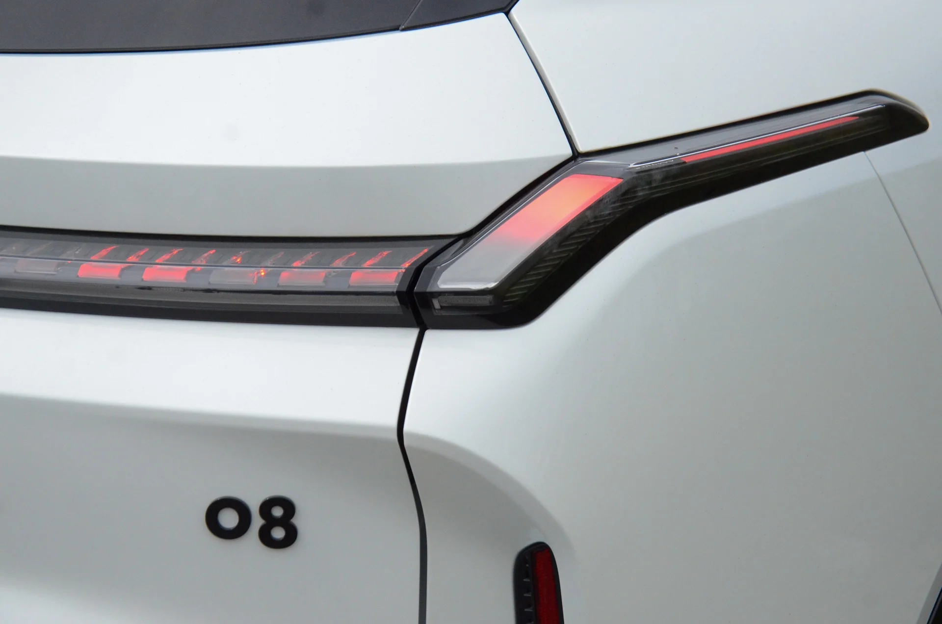 fuel efficient cars Vietnam, hybrid cars Vietnam, electric vehicles Vietnam, low fuel consumption, gasoline price Vietnam, PHEV Vietnam, best mileage cars 5