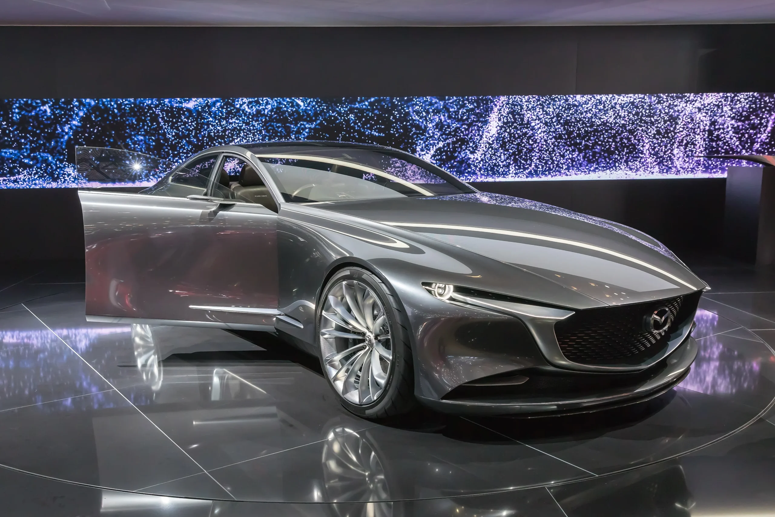 Ferrari Luce, Ferrari electric car, Mazda trademark, EV name dispute, automotive branding, trademark clash, luxury car naming 5