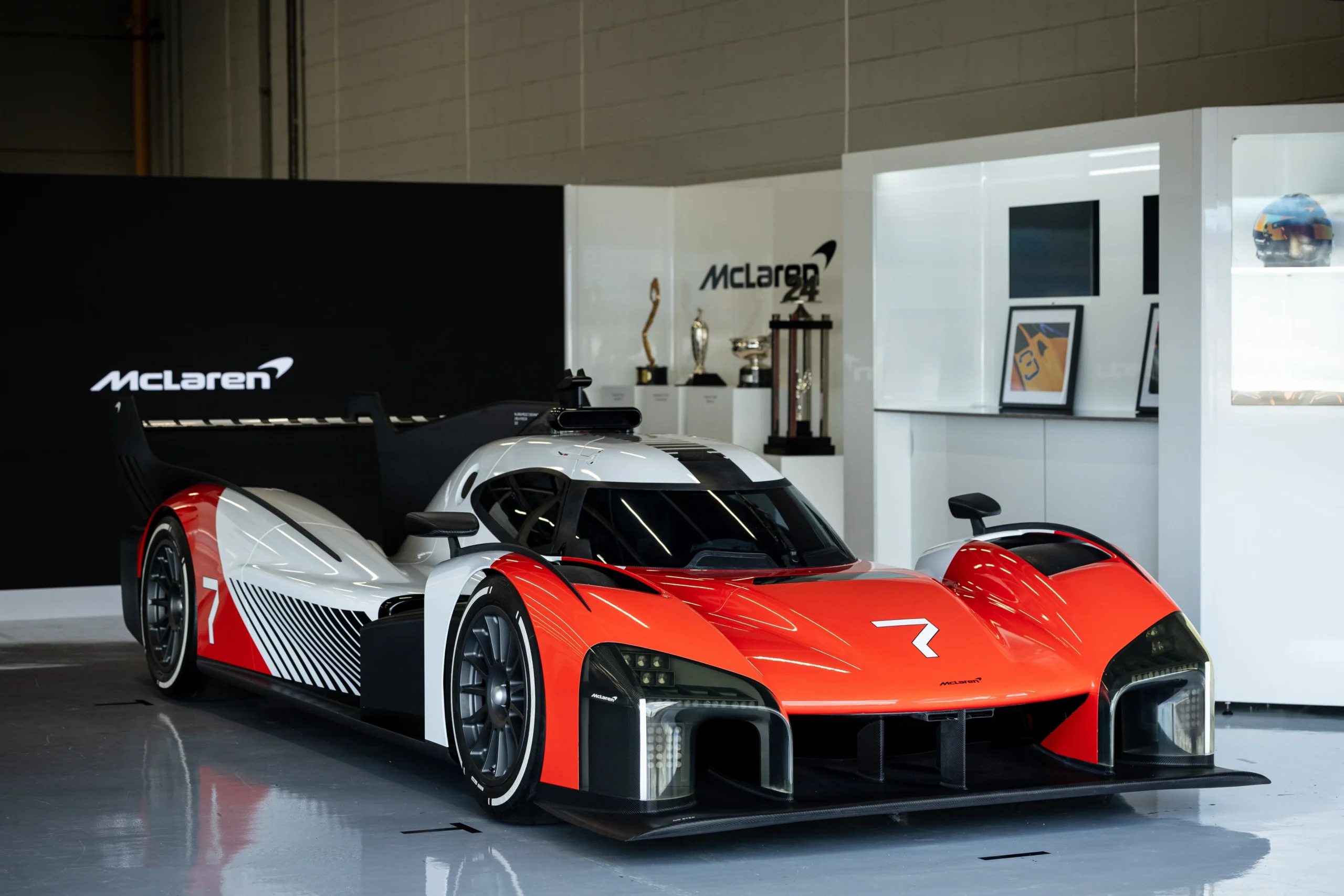 McLaren Project Endurance, McLaren hypercar, limited edition supercar, $3.5 million car, Australian supercar launch, luxury performance car, hybrid vs non‑hybrid McLaren, limited production supercar 11