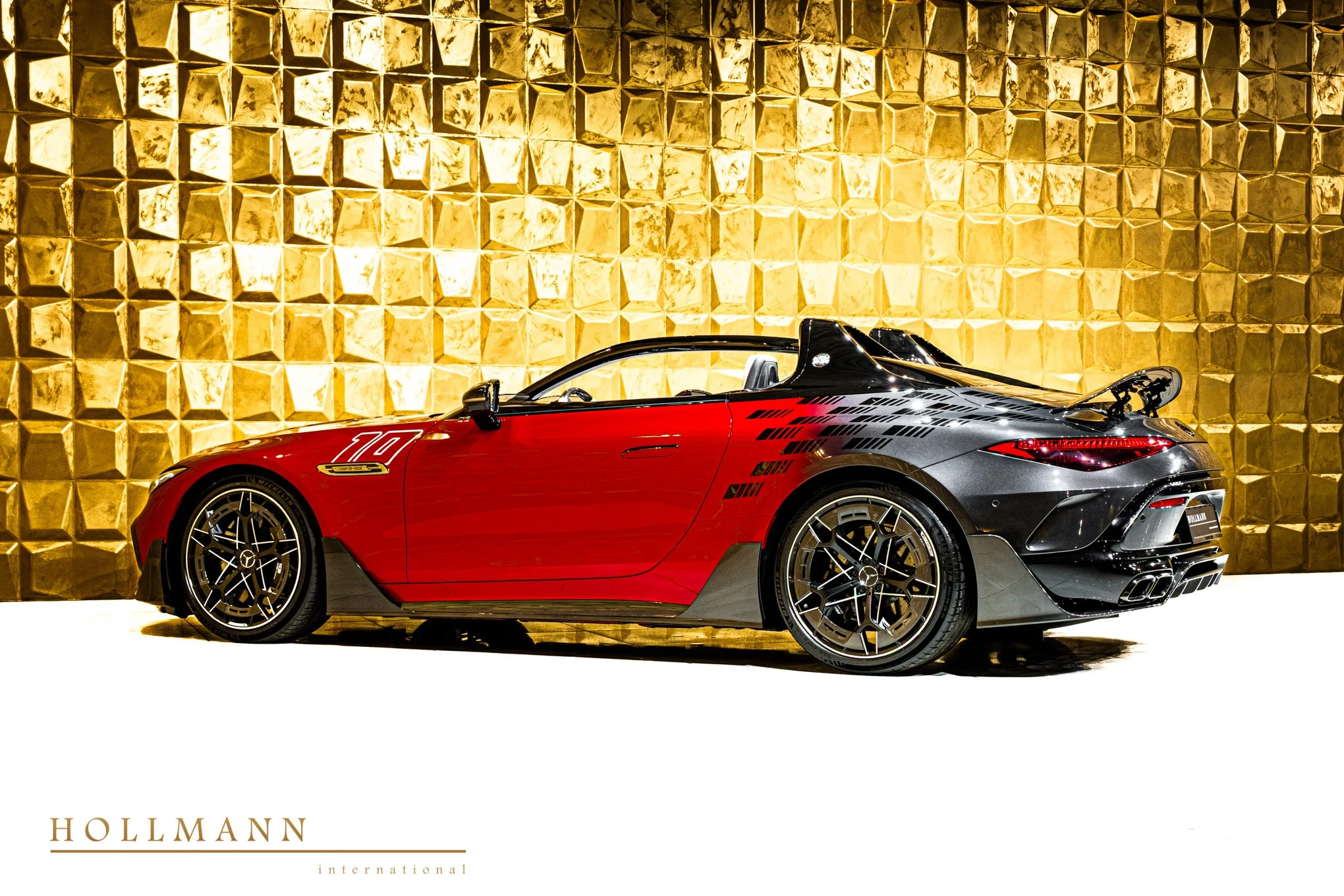 Mercedes-AMG PureSpeed, PureSpeed supercar, luxury speedster, limited edition Mercedes, €999,000 supercar, 2024 Mercedes AMG, high performance V8, automotive news 3