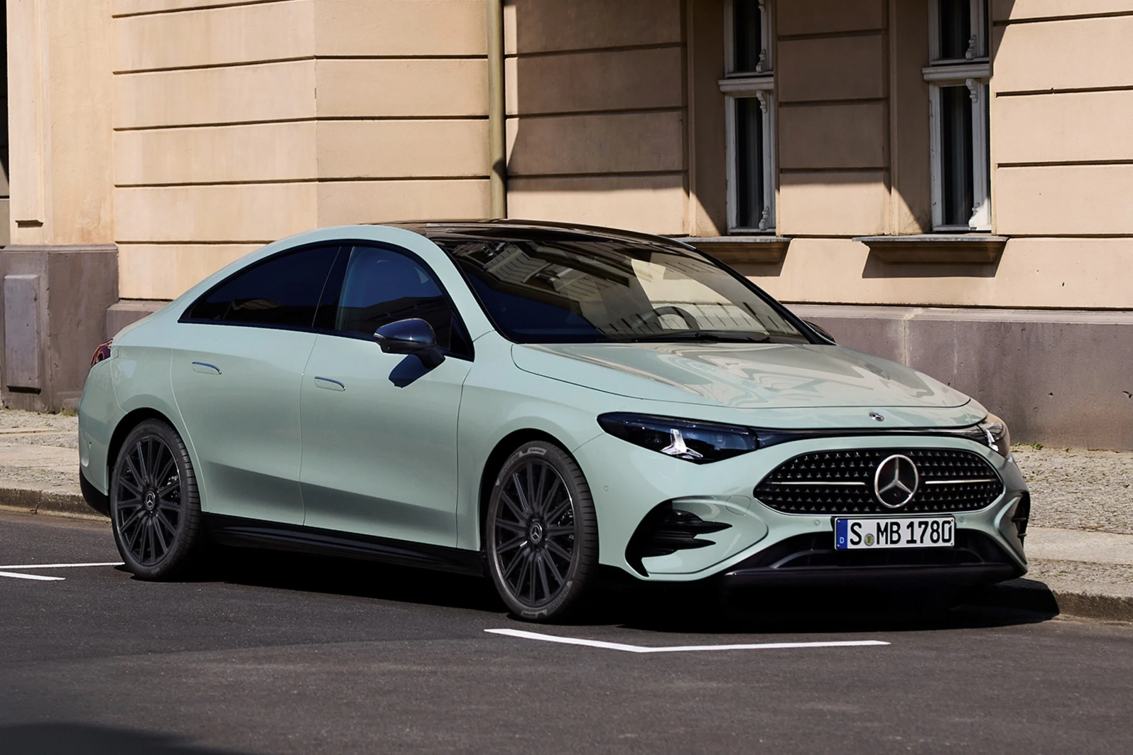 Mercedes-Benz, Geely, electric vehicle, EV partnership, Chinese automaker, automotive collaboration, EV platform, smart EV 2