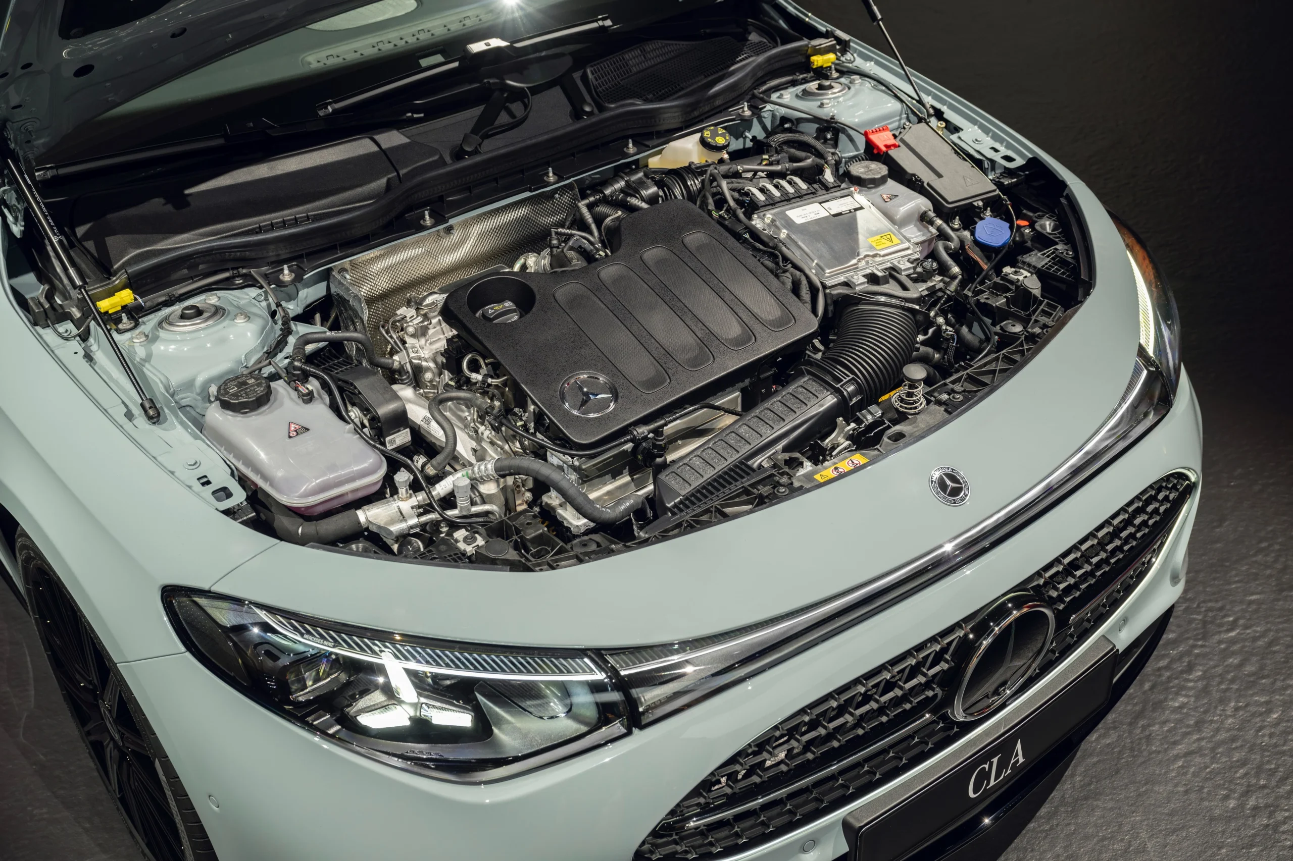 Mercedes-Benz, Geely, electric vehicle, EV partnership, Chinese automaker, automotive collaboration, EV platform, smart EV 3