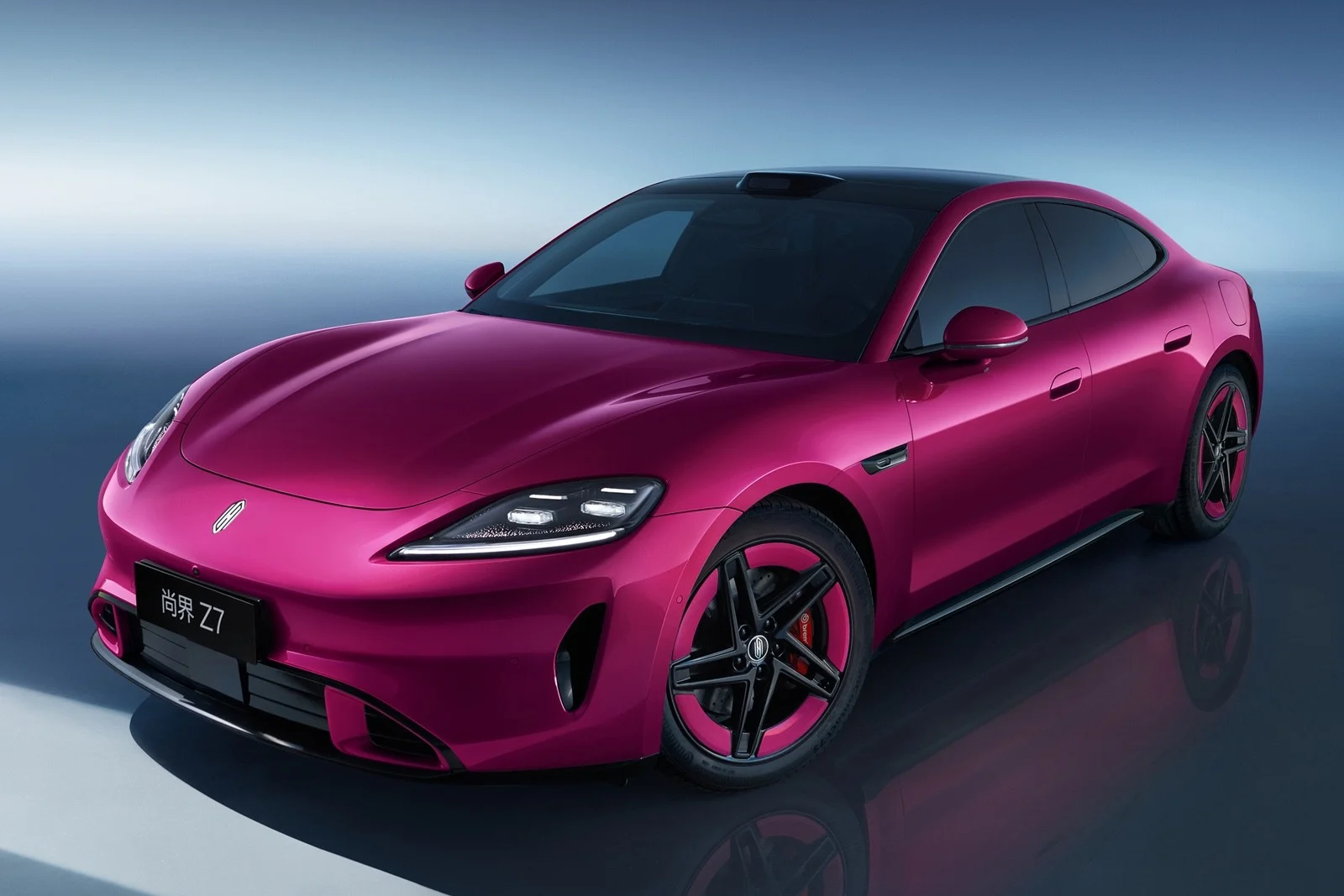 SAIC Z7, Chinese electric car, Porsche-inspired EV, Huawei Tuling platform, electric sedan, electric wagon, SAIC Z7T, 2024 electric vehicle 2