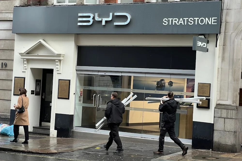 Tesla UK sales, electric vehicles, Chinese EV competition, BYD UK, UK car market, EV market trends, Tesla Europe, automotive sales decline 4