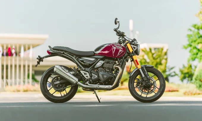 Triumph 350, Triumph motorcycle, 350cc bike, India motorcycle market, GST tax, Bajaj partnership, affordable bike, Speed 400 2