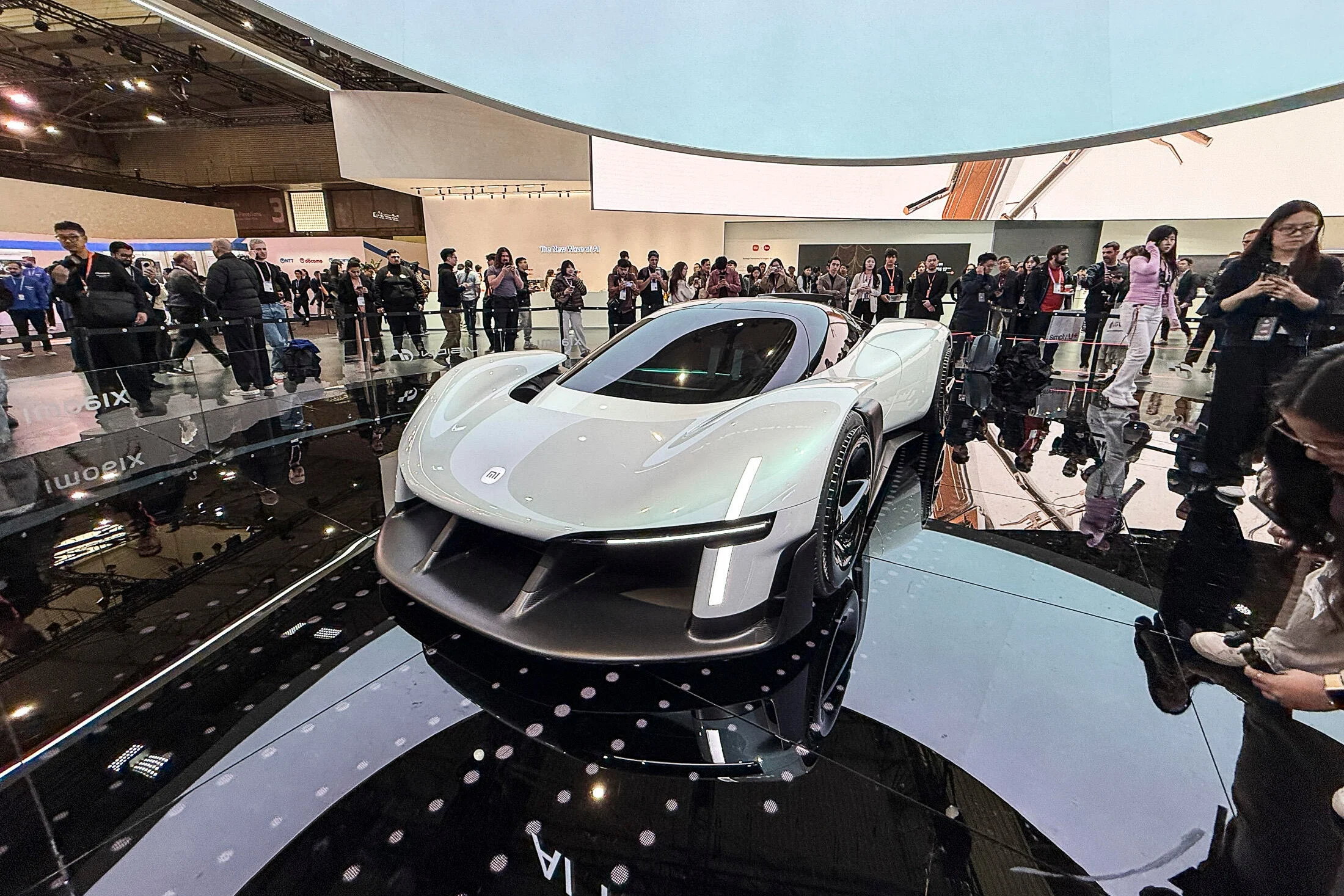 Xiaomi Vision Gran Turismo, electric hypercar, 1900 horsepower, MWC Barcelona 2026, Chinese supercar, automotive concept, cutting-edge aerodynamics 2
