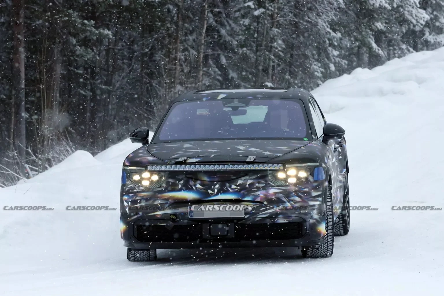 Bentley electric SUV, luxury EV, fast charging SUV, 600 horsepower, 2027 car launch, PPE platform, Bentley urban SUV, electric luxury vehicle 5