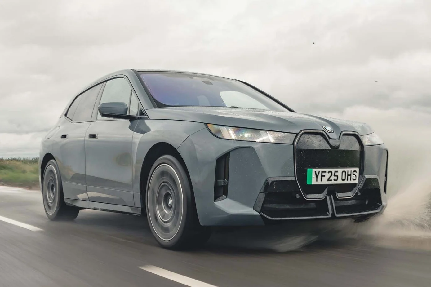 luxury electric cars, best EVs 2026, premium electric vehicles, electric SUV, electric sedan, EV range, sustainable luxury, high-performance EV 3