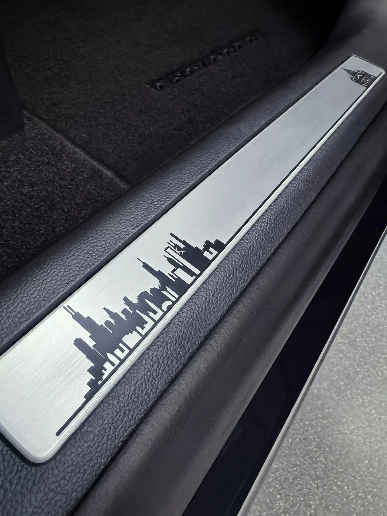 Ford Explorer, Pope gift car, custom hybrid SUV, limited edition Ford, Chicago built SUV, Pope Leo XIV vehicle, Ford Explorer hybrid, exclusive SUV gift 8