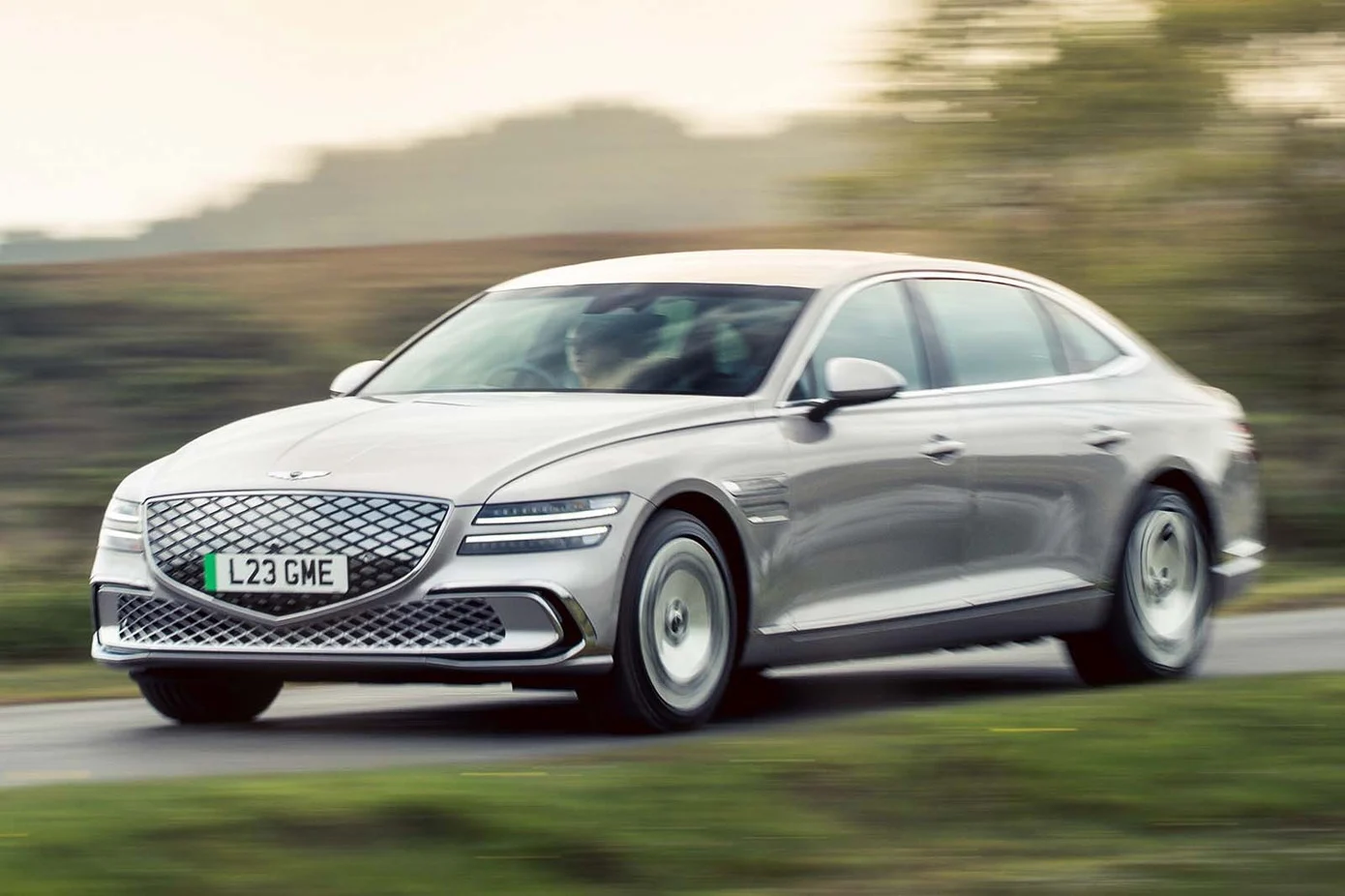 luxury electric cars, best EVs 2026, premium electric vehicles, electric SUV, electric sedan, EV range, sustainable luxury, high-performance EV 10