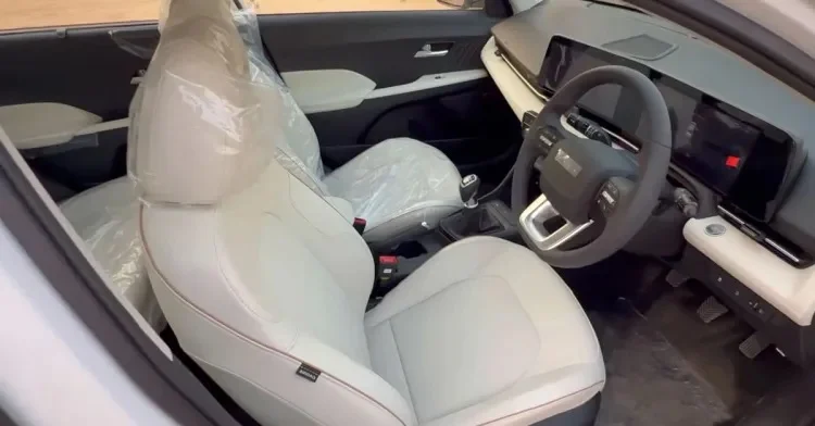 Hyundai Accent HX8, Hyundai sedan, ADAS Level 2, Indian car market, premium car tech, Vios vs Accent, Hyundai safety features 3