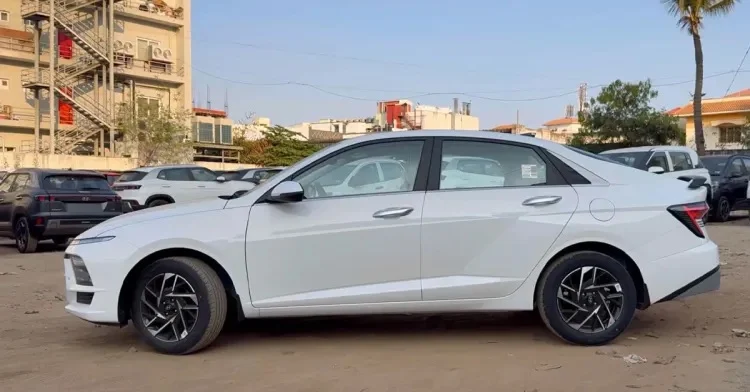 Hyundai Accent HX8, Hyundai sedan, ADAS Level 2, Indian car market, premium car tech, Vios vs Accent, Hyundai safety features 5