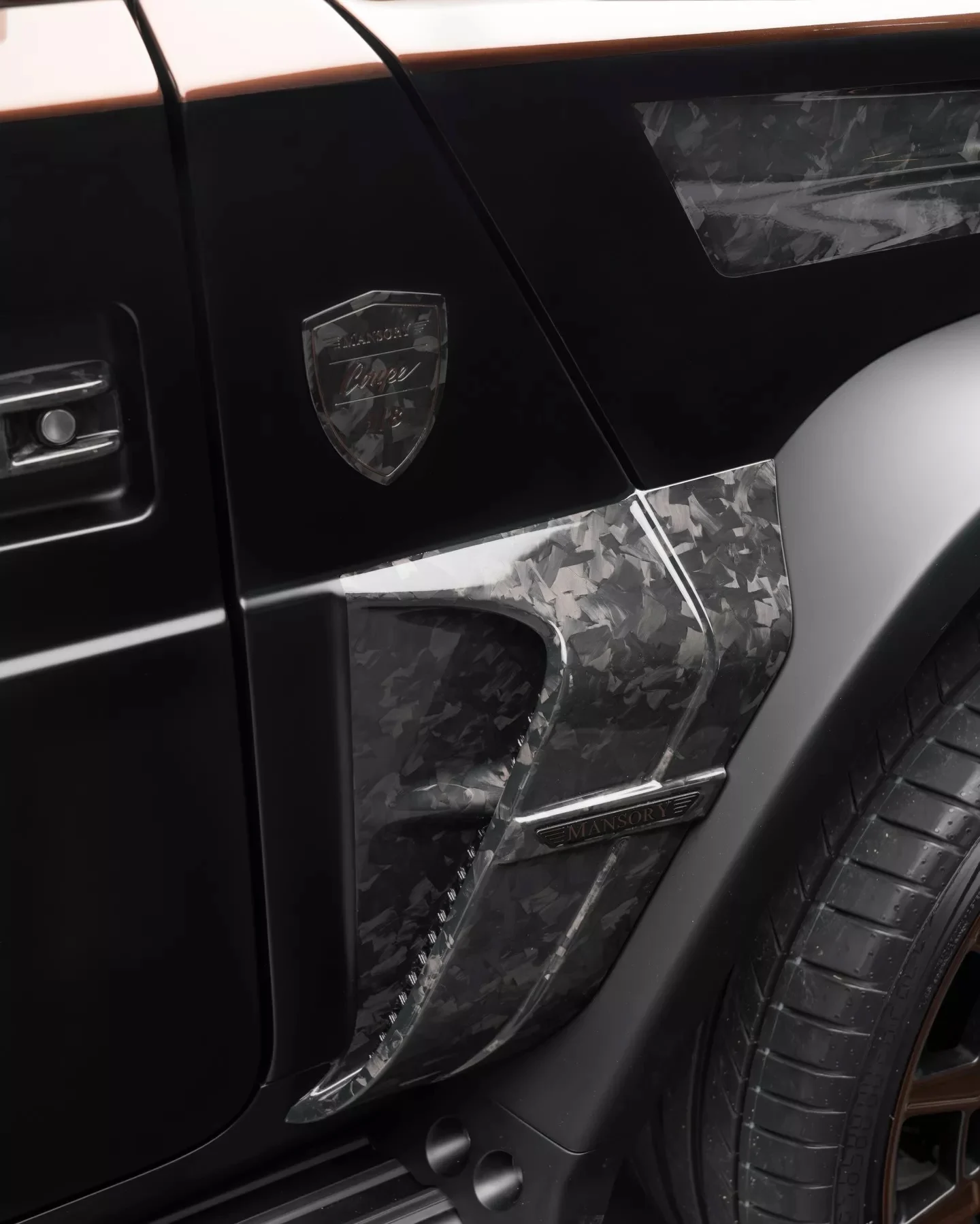 Mansory Gronos Coupe, Mercedes G-Class limited edition, 900 horsepower SUV, suicide doors, luxury custom SUV, exclusive supercar, carbon fiber car 9