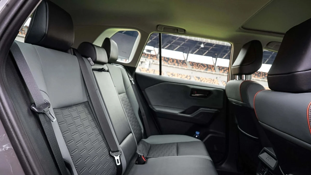 2026 Toyota RAV4, Toyota RAV4 Philippines, hybrid SUV, RAV4 price Vietnam, crossover SUV, Honda CR-V competition, Toyota Safety Sense 21