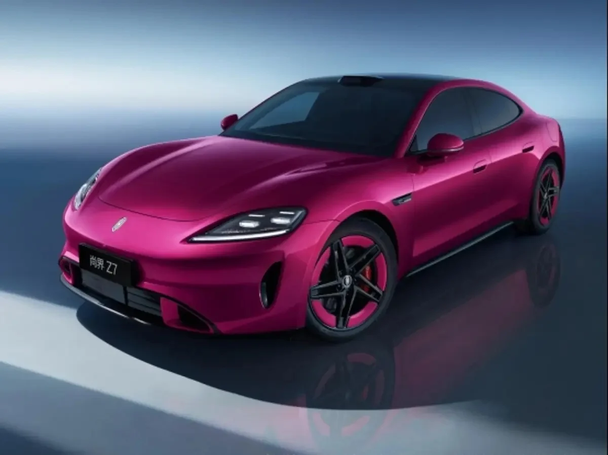 SAIC Z7, electric sedan, Porsche Taycan lookalike, Huawei EV, affordable electric car, Chinese EV market, shooting brake 4