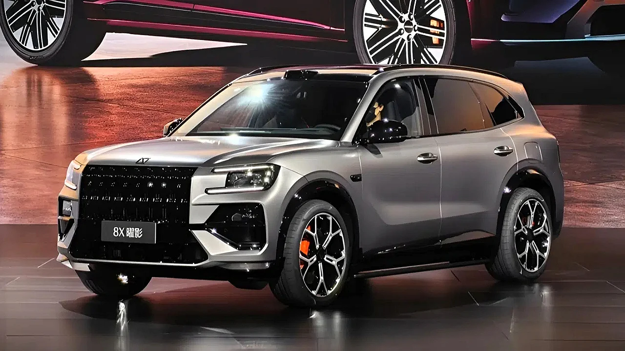 Zeekr 8X, hybrid SUV, electric SUV, fast charging, high performance SUV, PHEV, luxury electric vehicle, 900V hybrid 2