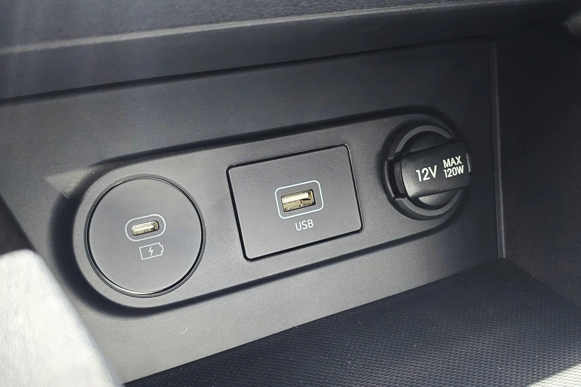 Hyundai Stargazer 2026, Bangkok Motorshow, 7‑seat MPV, Grab vehicle, Thailand car price, Smartstream 1.5L, IVT transmission 11