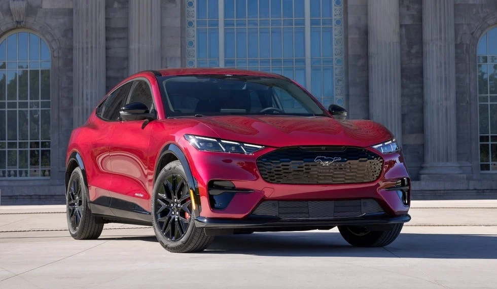 Ford hybrid strategy, affordable Ford EV, Universal EV Platform, Ford electric pickup, Tesla Model Y competitor, EREV vehicles, Jim Farley 2