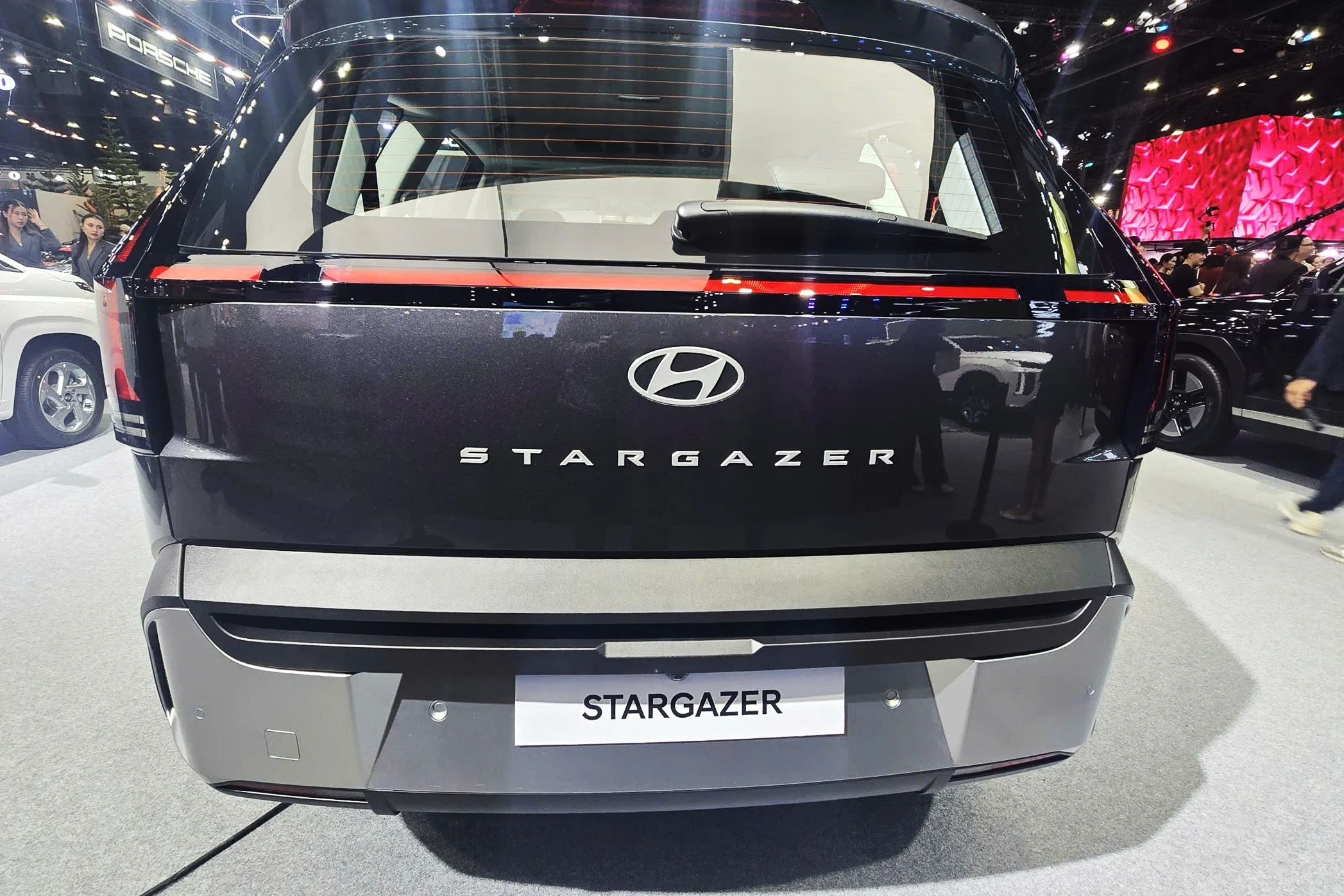 Hyundai Stargazer 2026, Bangkok Motorshow, 7‑seat MPV, Grab vehicle, Thailand car price, Smartstream 1.5L, IVT transmission 6