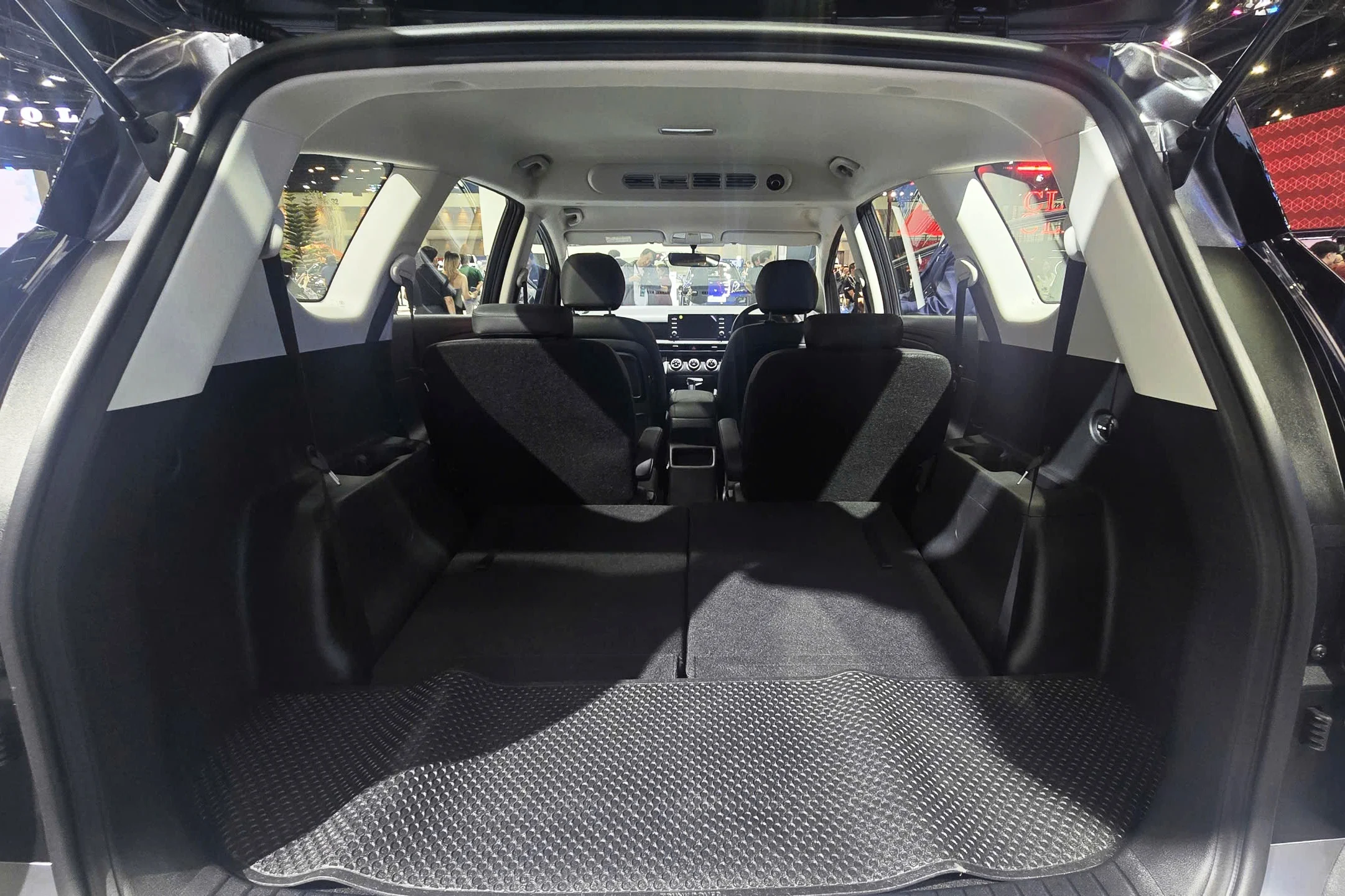 Hyundai Stargazer 2026, Bangkok Motorshow, 7‑seat MPV, Grab vehicle, Thailand car price, Smartstream 1.5L, IVT transmission 7