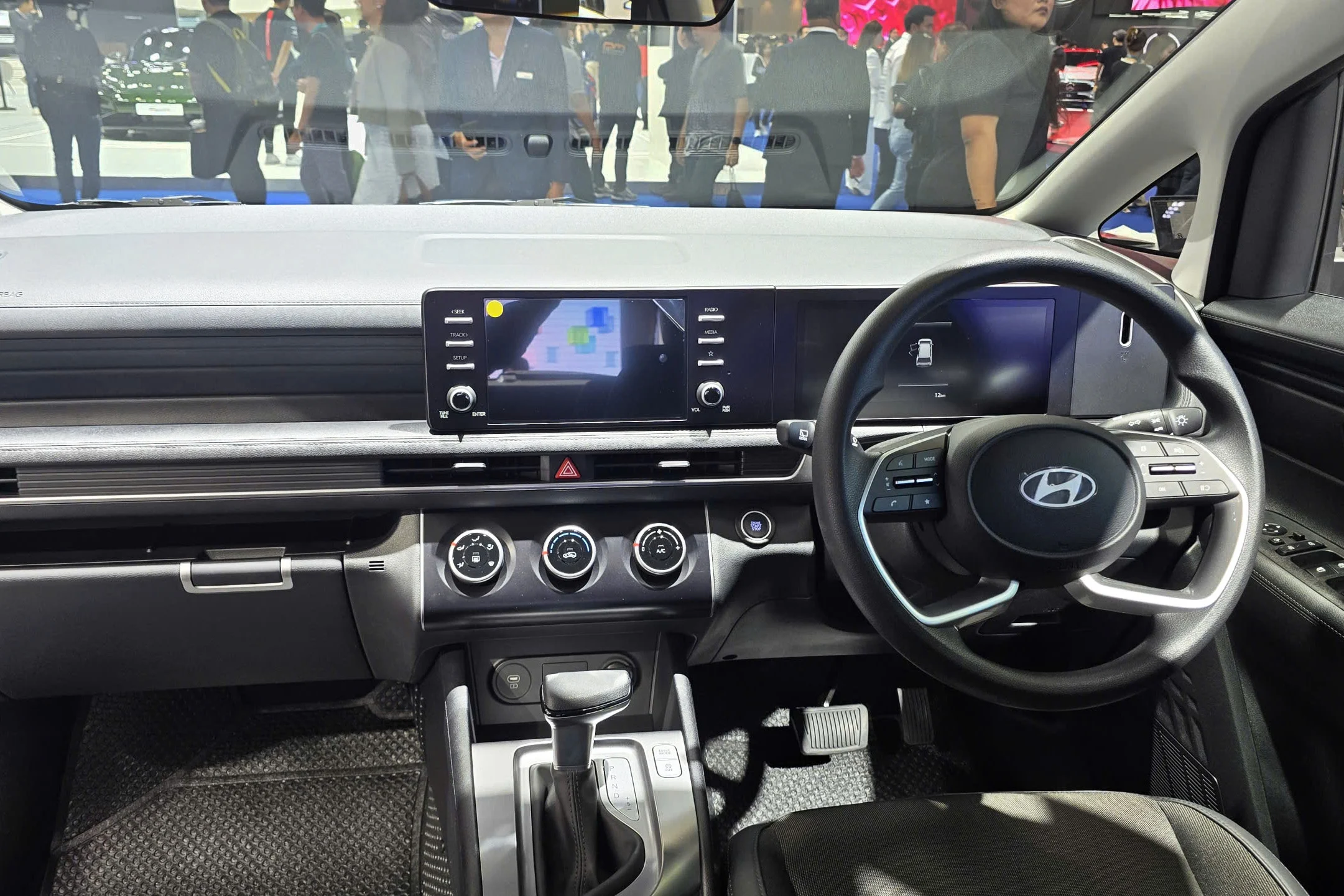 Hyundai Stargazer 2026, Bangkok Motorshow, 7‑seat MPV, Grab vehicle, Thailand car price, Smartstream 1.5L, IVT transmission 8