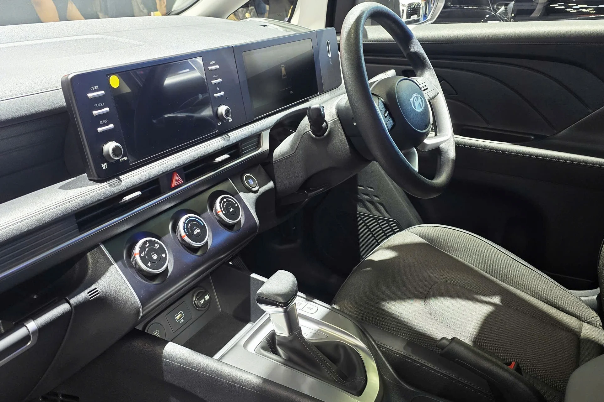 Hyundai Stargazer 2026, Bangkok Motorshow, 7‑seat MPV, Grab vehicle, Thailand car price, Smartstream 1.5L, IVT transmission 10