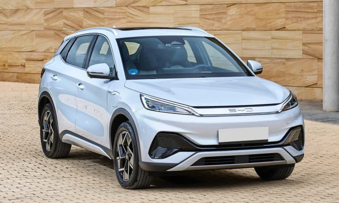 BYD Canada, Chery Canada, electric vehicles Canada, Chinese EV imports, Canadian auto market, EV dealership network, tariff reduction 2