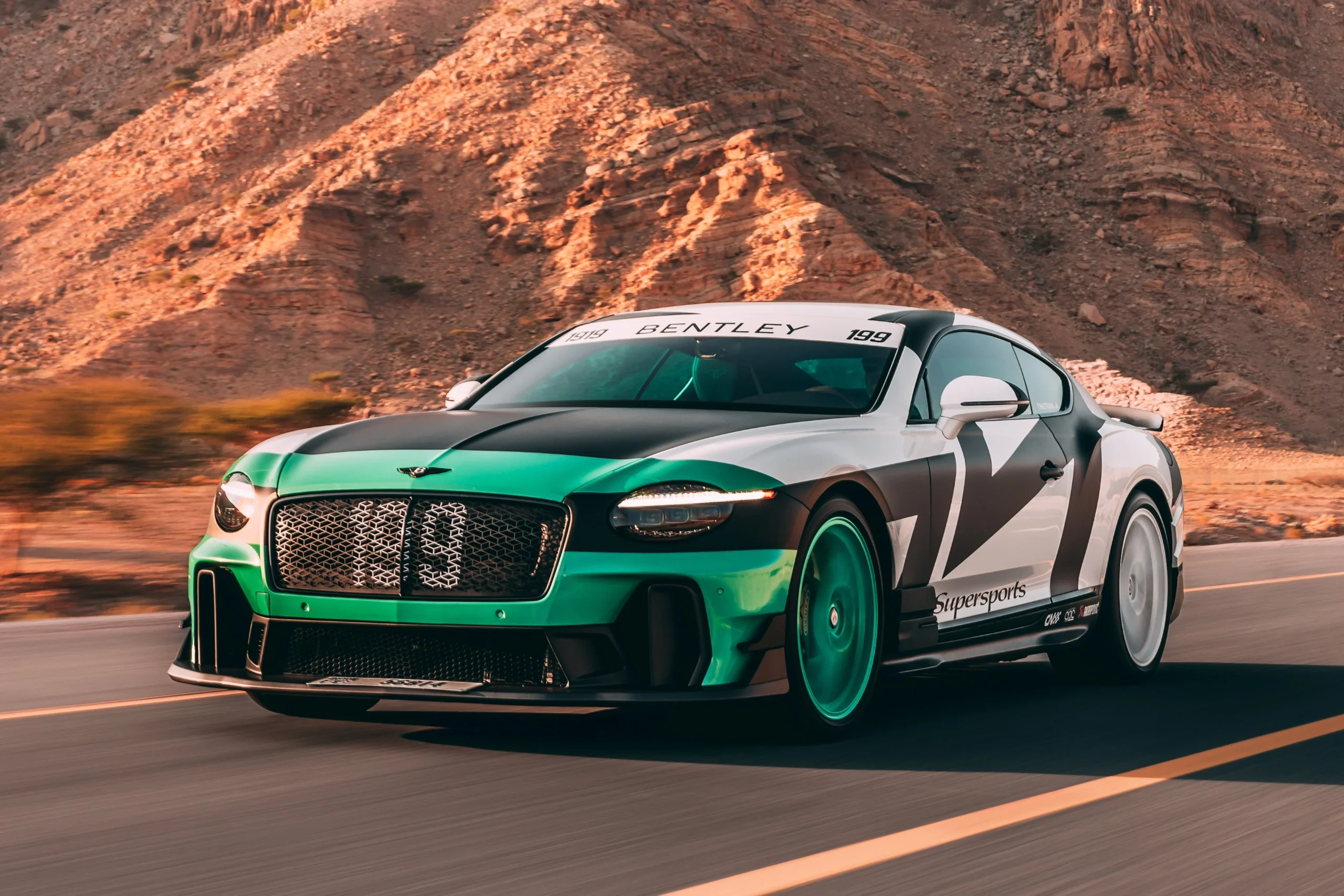 Ferrari, Bentley, Maserati, Middle East car deliveries, luxury car market, automotive supply chain, conflict impact, high-end vehicles 3