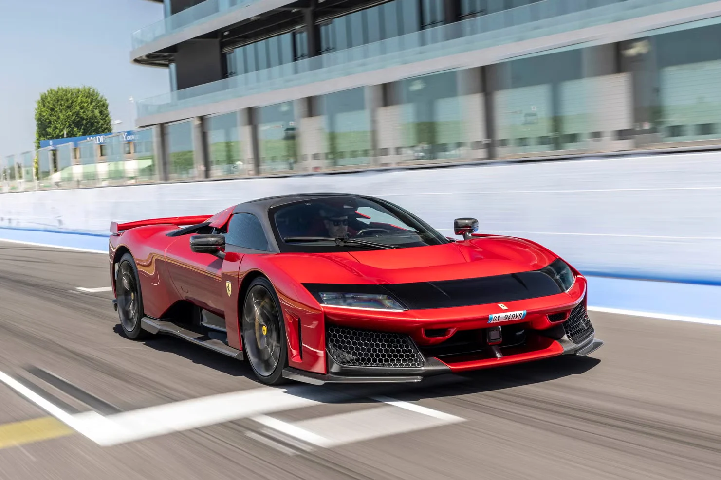 electric turbocharger, turbo lag, performance cars, Porsche Turbo S, hybrid turbo, automotive technology, supercar power 5