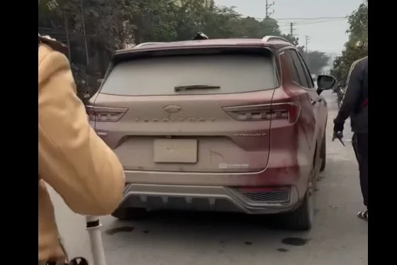 Vietnam traffic fines, Decree 168, Decree 100, road safety Vietnam, driving penalties, traffic violation penalties, Vietnam road law 7