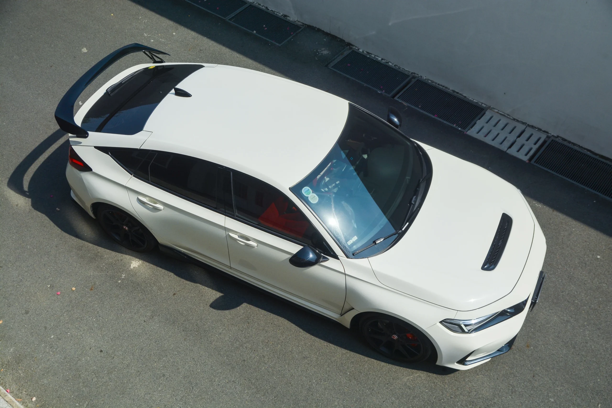 Vietnam traffic fines, Decree 168, Decree 100, road safety Vietnam, driving penalties, traffic violation penalties, Vietnam road law 4