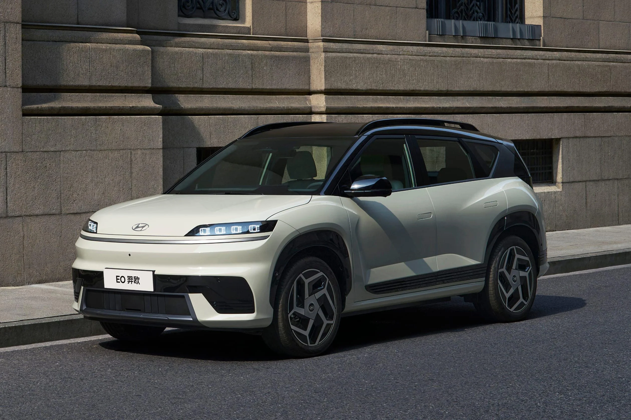 Hyundai new models, North America auto market, automotive AI, autonomous vehicles, electric trucks, Hyundai production capacity, global car production, Hyundai expansion 4