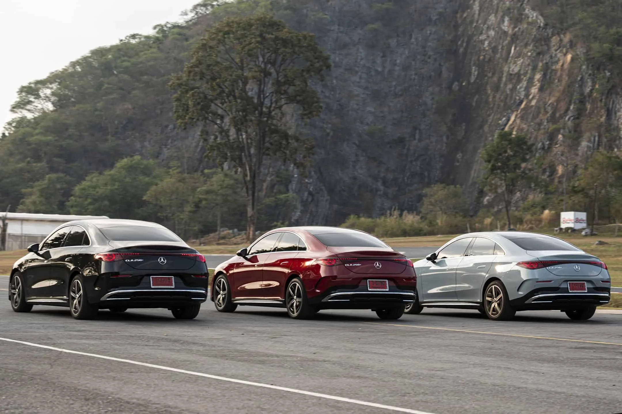 Mercedes-Benz CLA 250+ EQ, electric Mercedes coupe, Thailand EV market, 2024 Mercedes electric car, CLA 250+ price, WLTP range, MBUX Superscreen 17