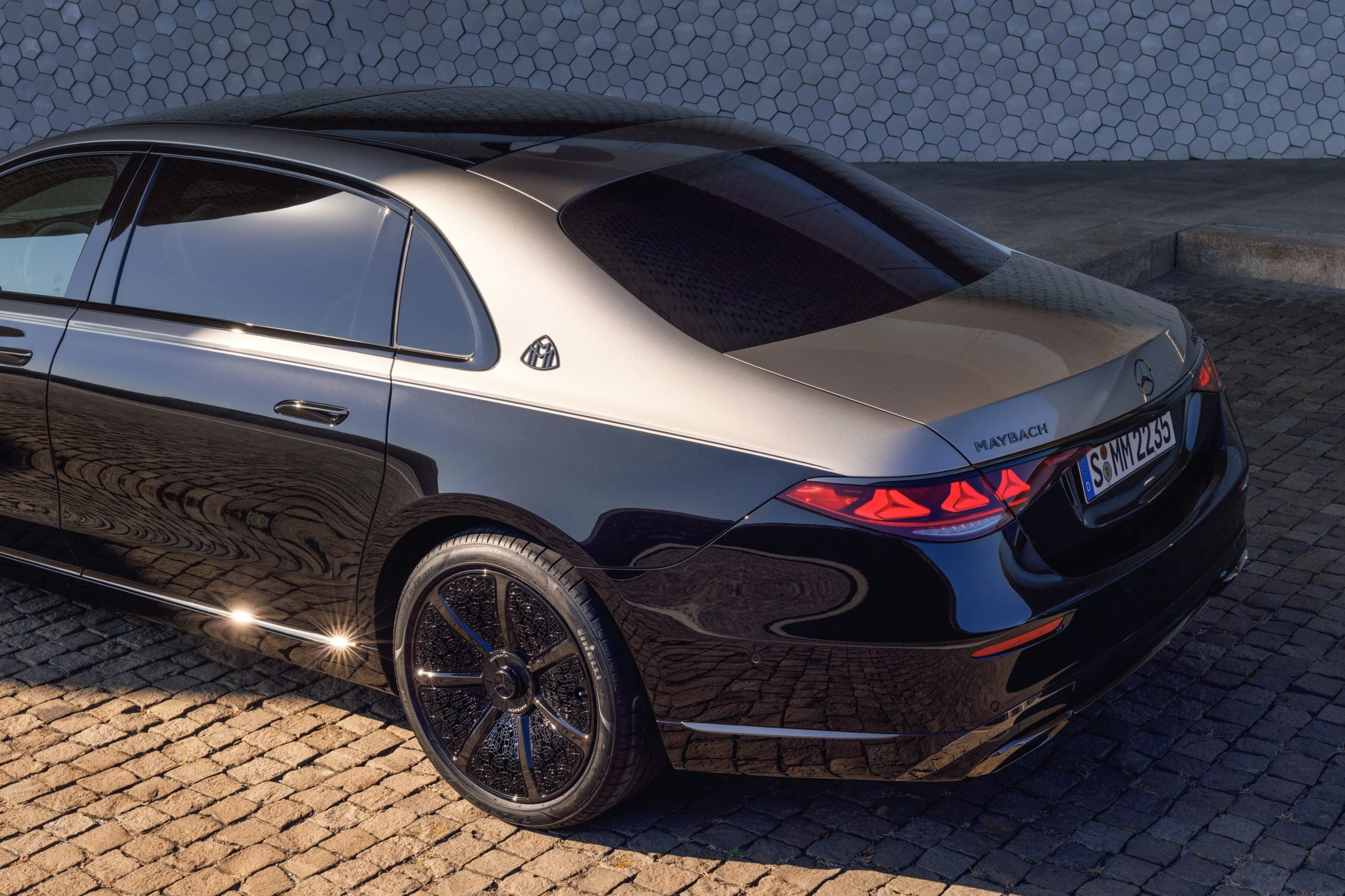 2026 Mercedes-Maybach S-Class, Night Series Maybach, luxury sedan, Maybach S 680, ultra-luxury cars, MBUX Superscreen 4