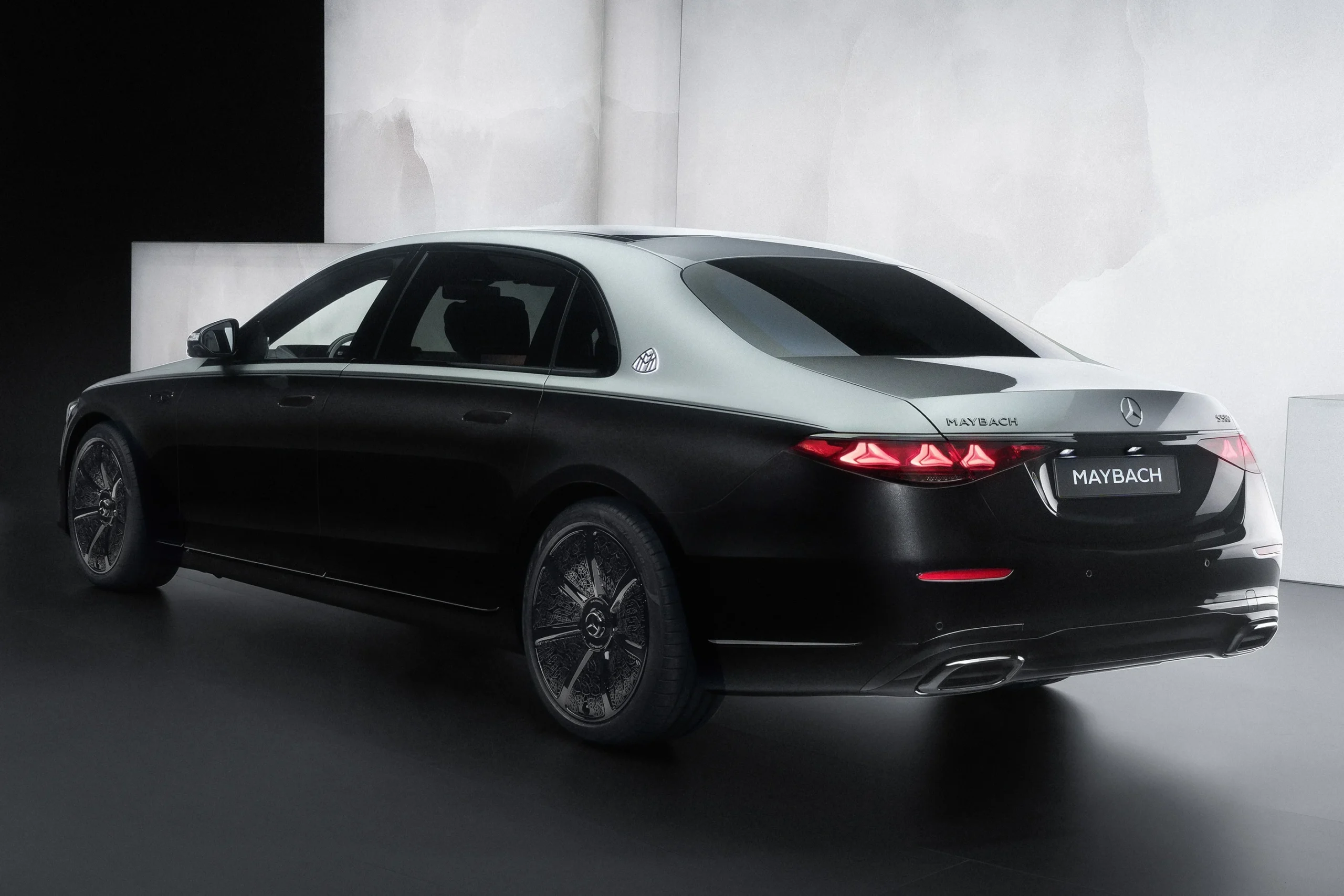 2026 Mercedes-Maybach S-Class, Night Series Maybach, luxury sedan, Maybach S 680, ultra-luxury cars, MBUX Superscreen 9