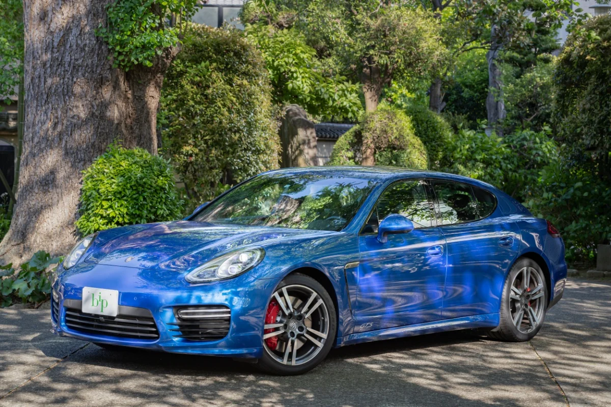 supercar sharing Japan, Gen Z car trends, fractional car ownership, luxury car rentals Tokyo, Rendez-Vous Japan, DriveShare Japan 5