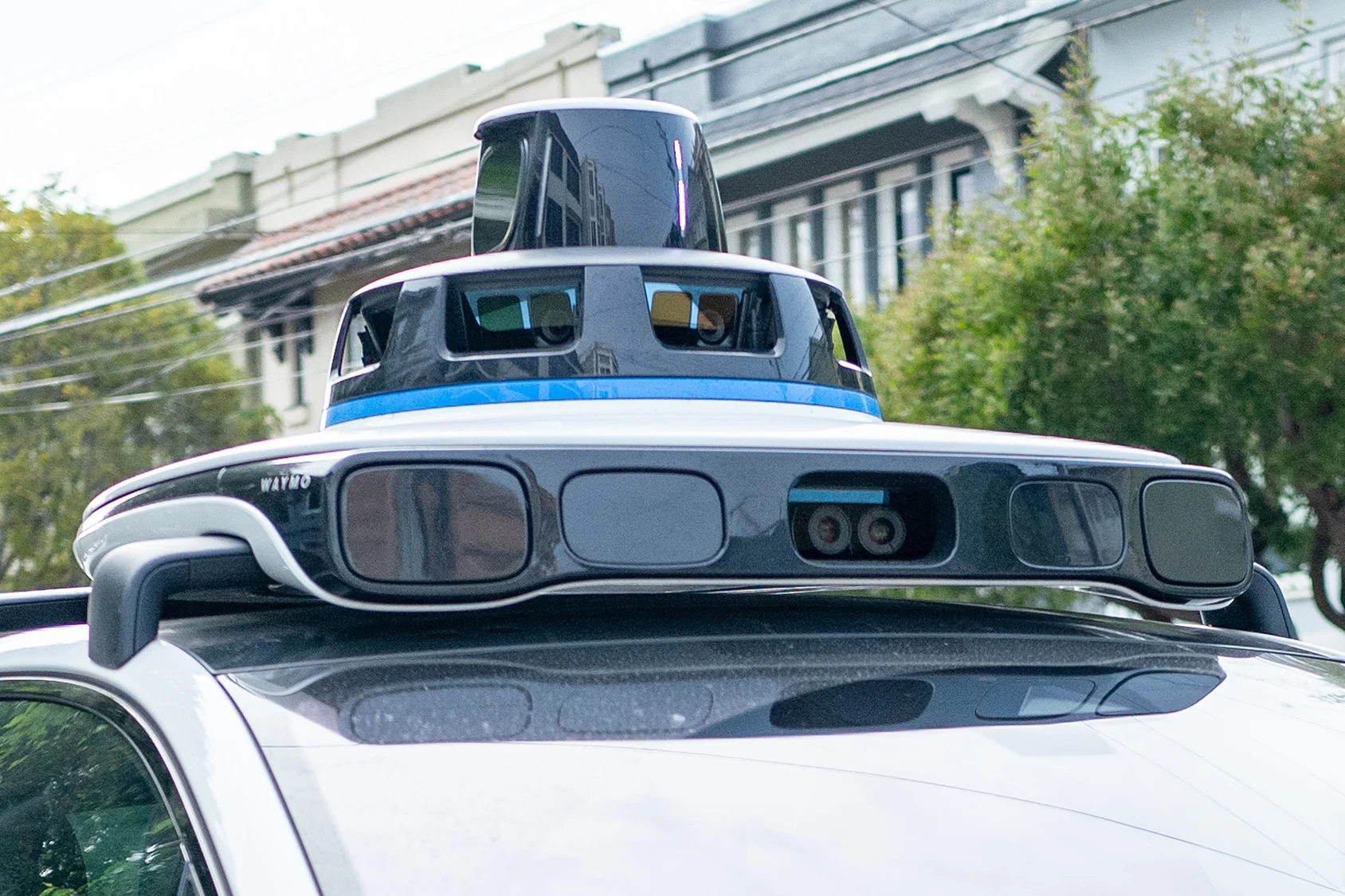 self-driving car RAM, autonomous vehicle memory, AI in cars, 300 GB RAM, Micron Technology, level 4 autonomous, automotive AI 3