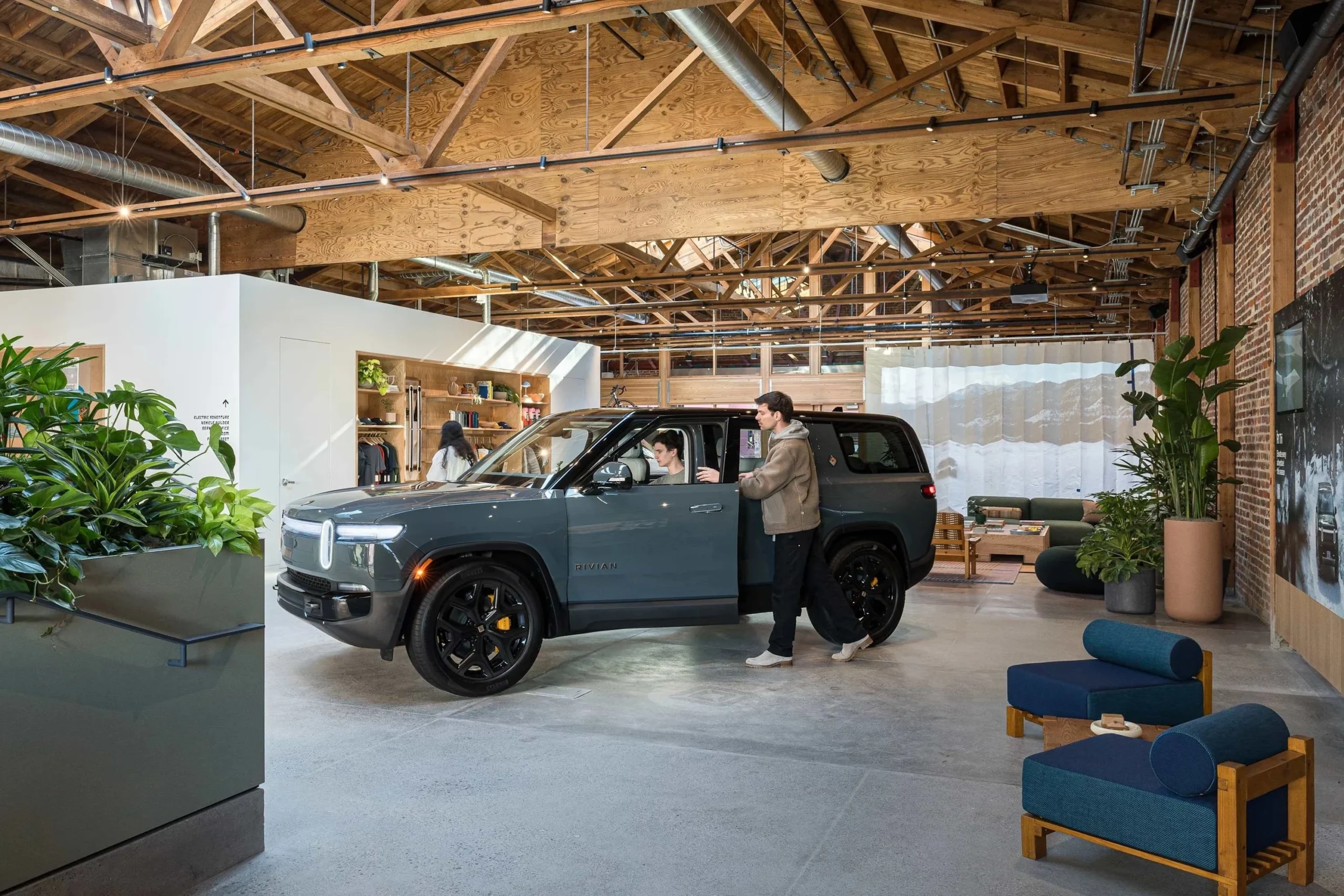 US EV prices, electric vehicle incentives, EV market trends, Tesla price cuts, EV vs gas cars cost, Cox Automotive EV data 2