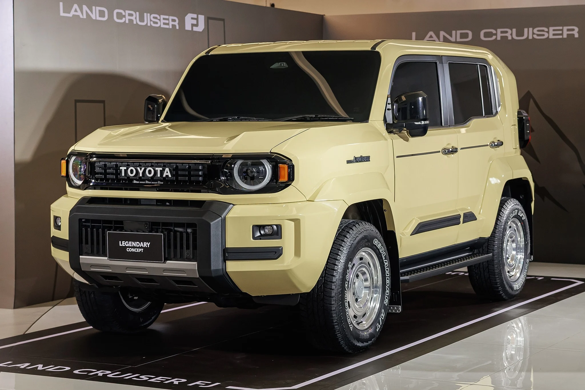 Toyota Land Cruiser, Land Cruiser FJ, Legendary concept, off-road SUV, 70 series, Thailand concept car, retro SUV, 2026 automotive news 2